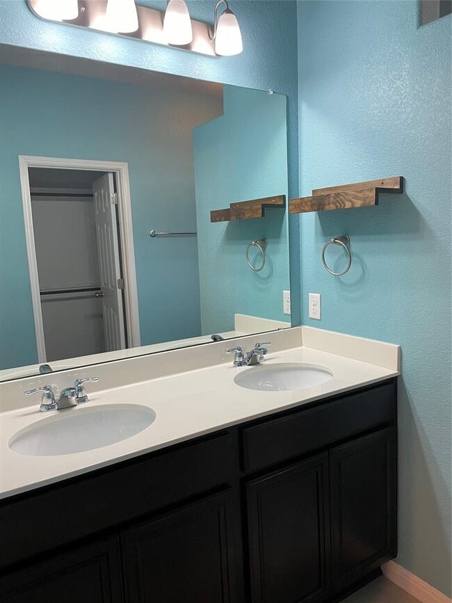 Building Photo - 1401 Little Elm Trail