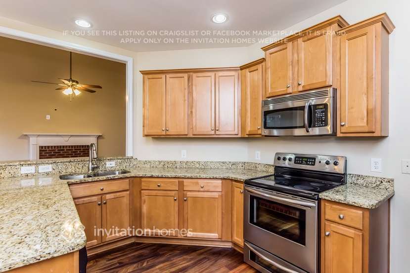Building Photo - 347 Laurel Glen Crossing