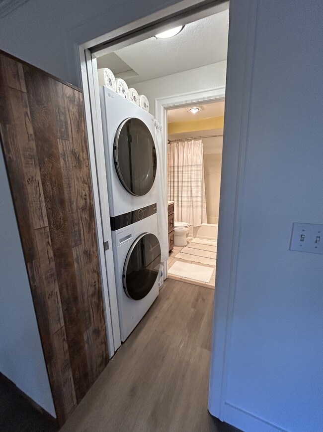 Building Photo - 12750 SE 110th Ct