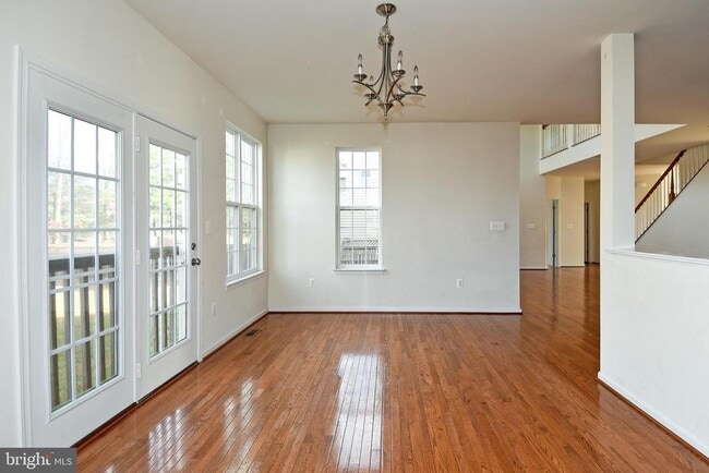 Building Photo - 3082 American Eagle Blvd