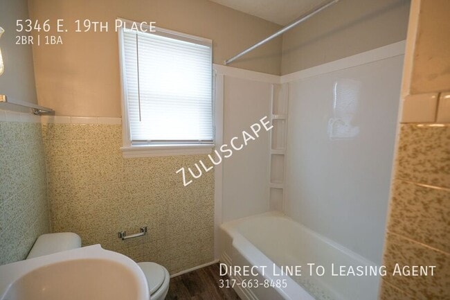 Building Photo - 5346 E 19th Pl