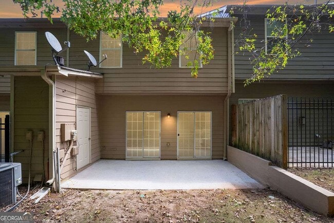 Building Photo - 2757 Keystone Ave