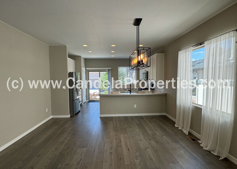 Building Photo - 7618 Red River Way