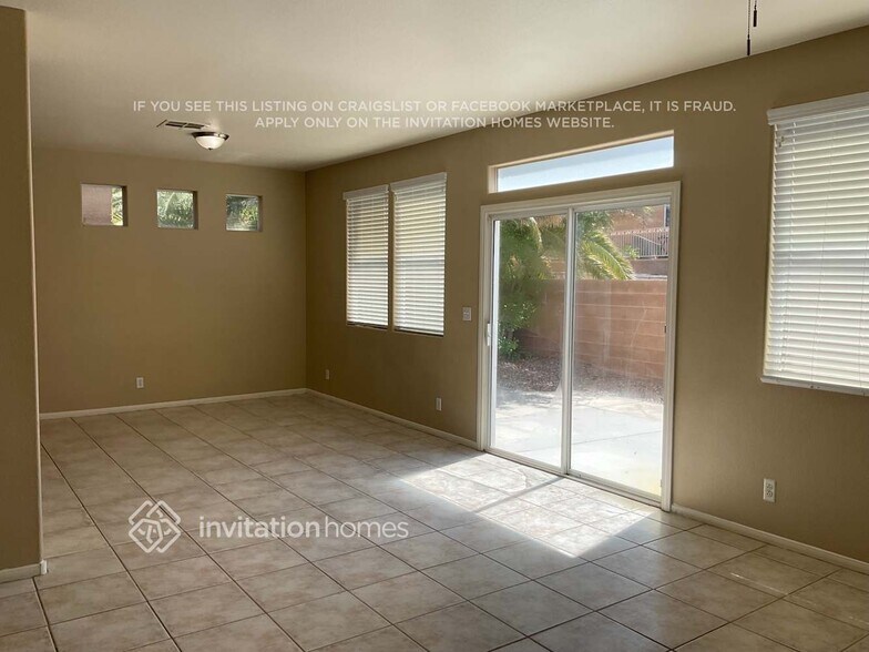 Building Photo - 10756 Moroccan Ct