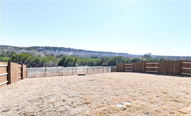 Building Photo - 645 Peace Way