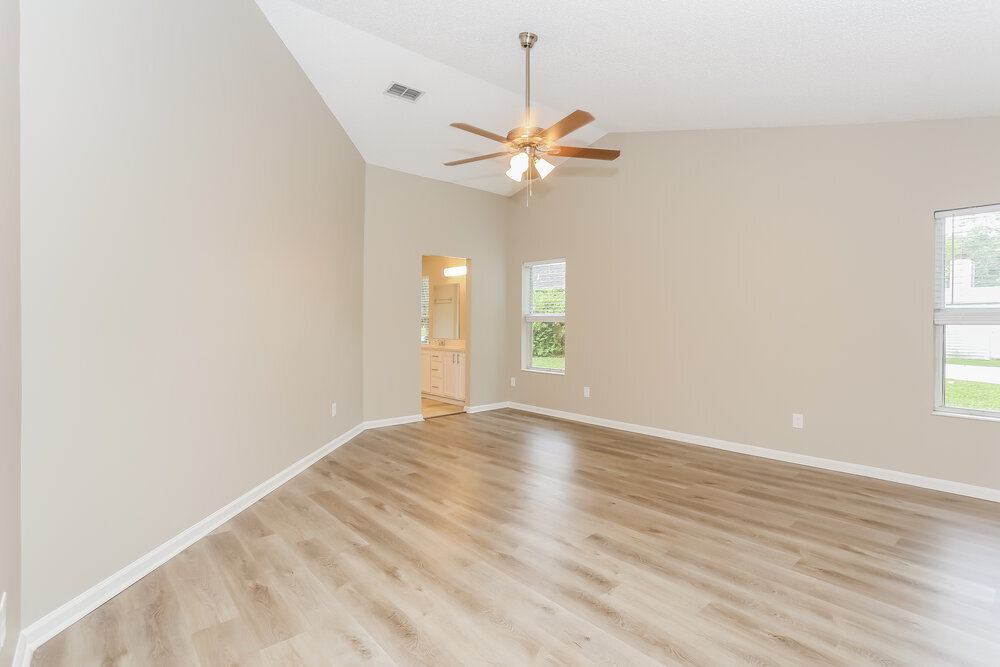 Building Photo - 1554 Mountain Lake Dr W