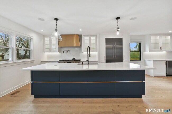 Building Photo - 86 New St