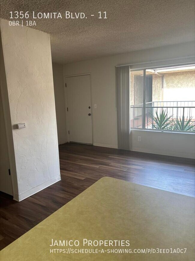 Building Photo - 1356 Lomita Blvd