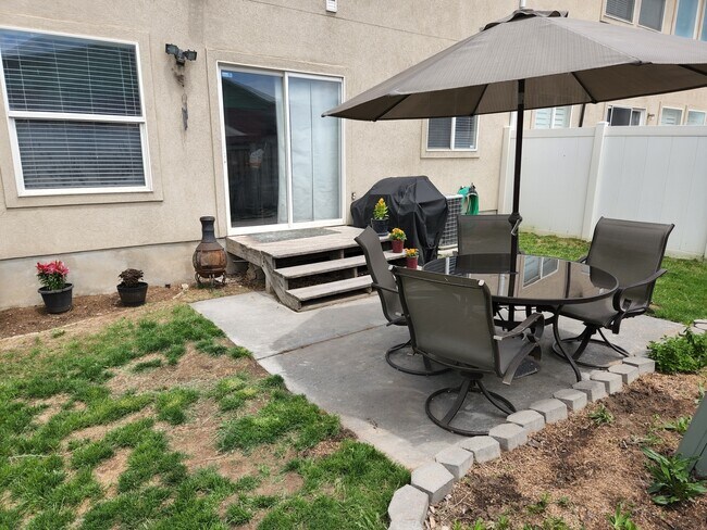 Patio Area - 710 E Sandy Point Dr