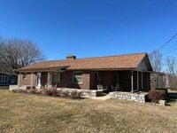 Building Photo - 1197 E Tracy Grove Rd