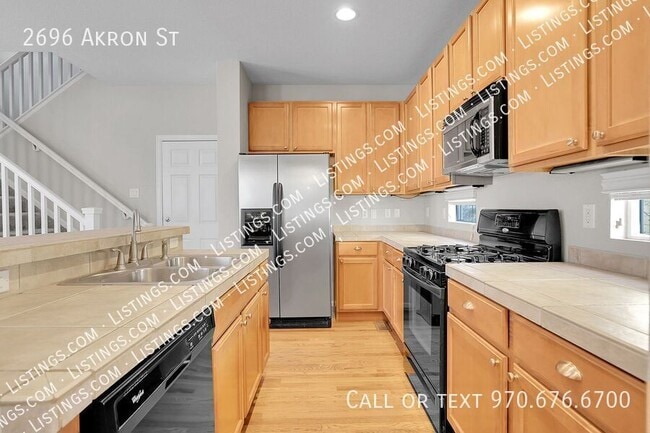 Building Photo - 2696 Akron St