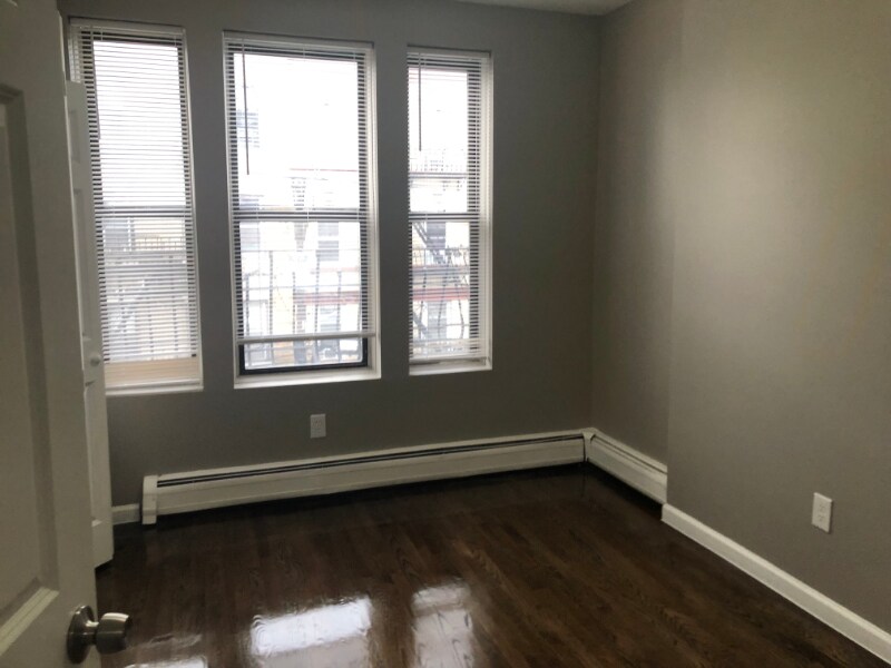 Building Photo - 5110 Palisade Ave