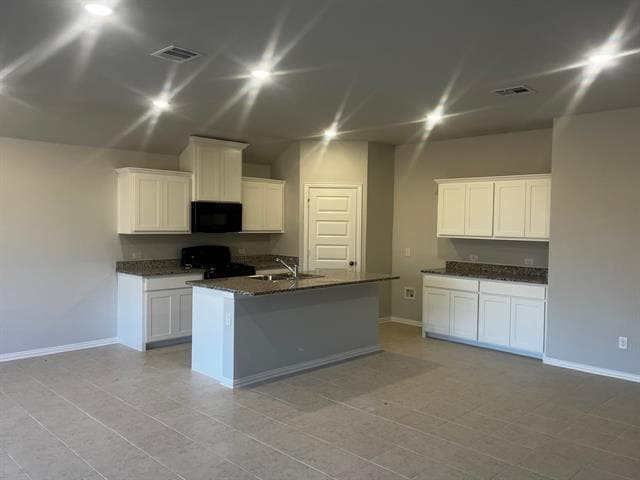 Building Photo - 552 Meadow Run Dr
