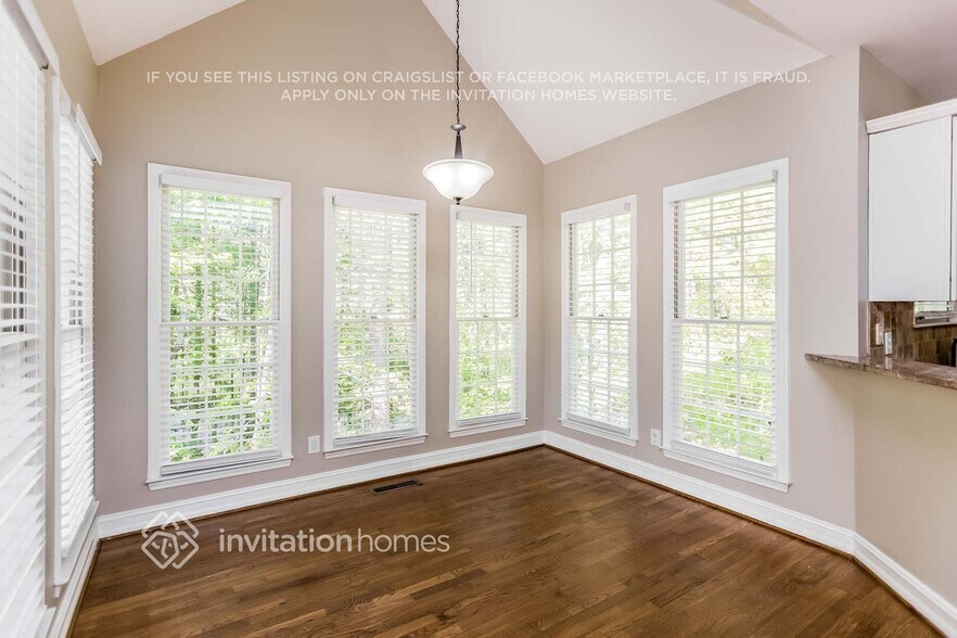 Building Photo - 1705 Brookridge Ct