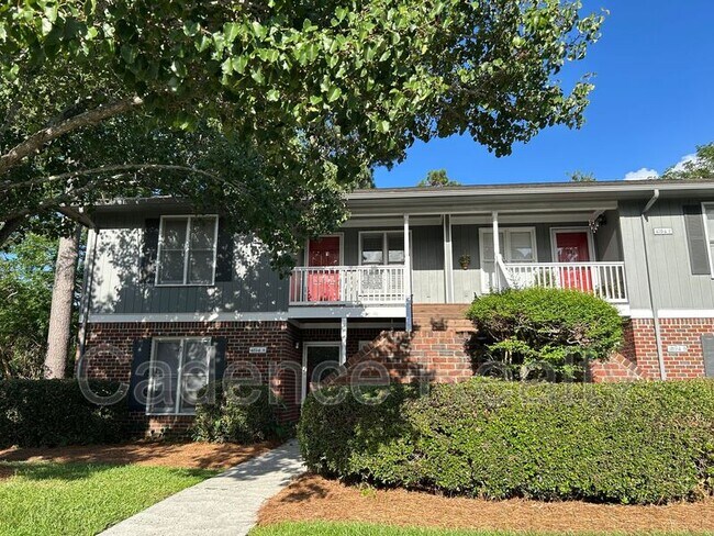 Building Photo - 4194 Spirea Dr