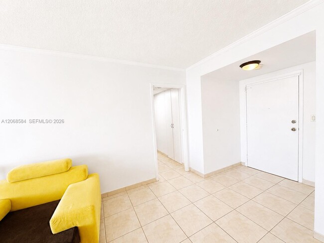 Building Photo - 250 174th St