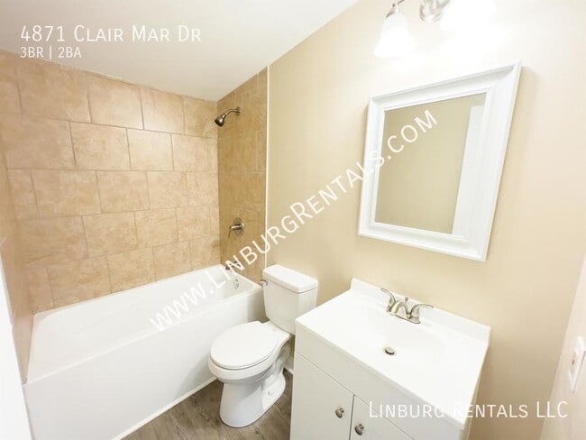 Building Photo - 4871 Clair Mar Dr