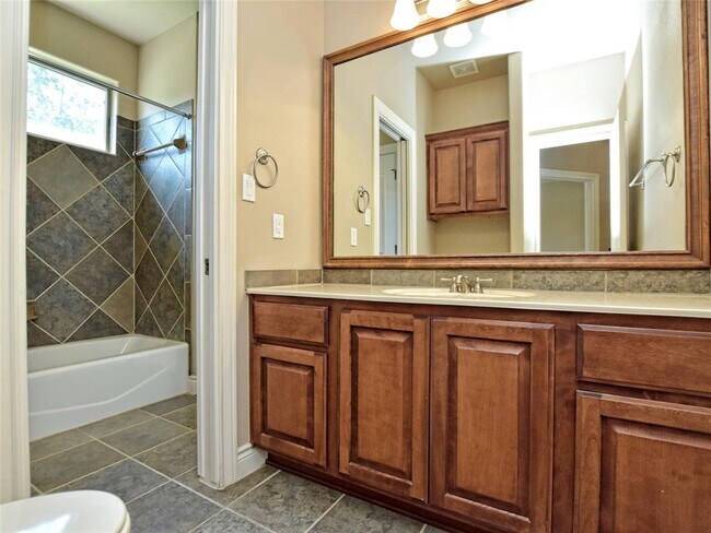Building Photo - 131 Huck Finn Trail