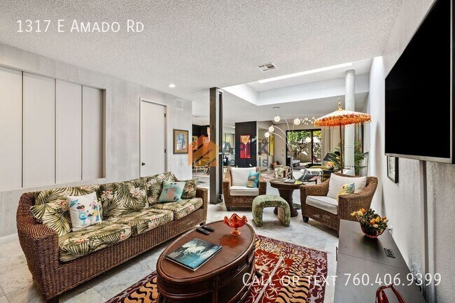 Building Photo - 1317 E Amado Rd