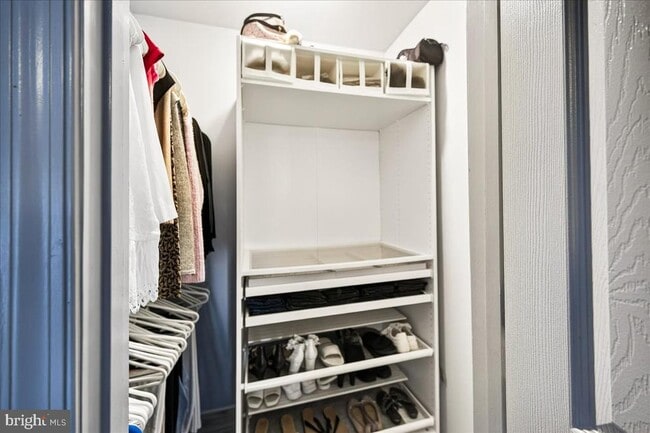 Building Photo - 4420 Briarwood Ct N