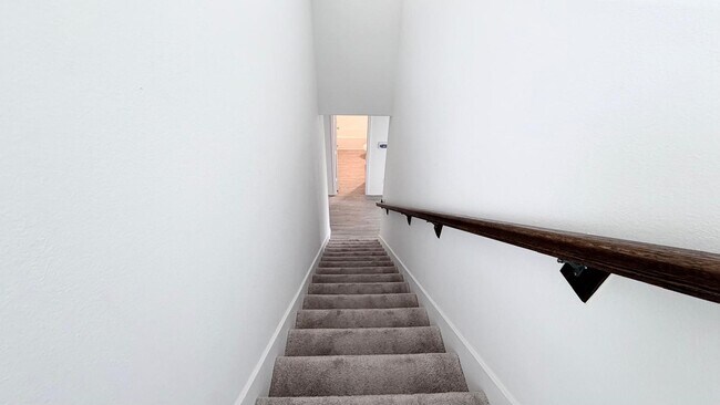 Building Photo - 1372 Bright Hl Dr