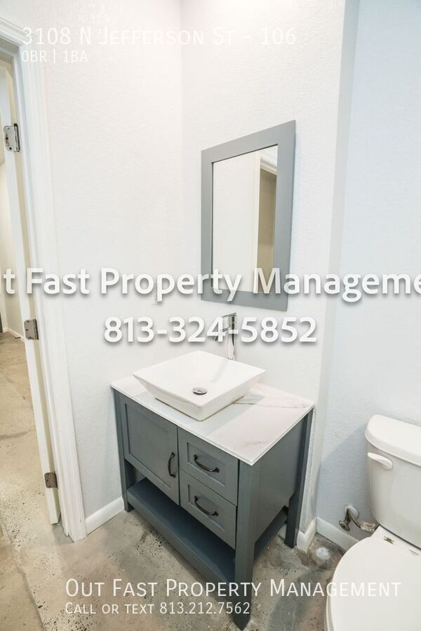 Building Photo - 3108 N Jefferson St