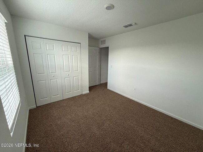 Building Photo - 891 Rivertree Pl