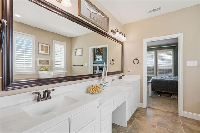 Building Photo - 1413 Nutmeg Ct