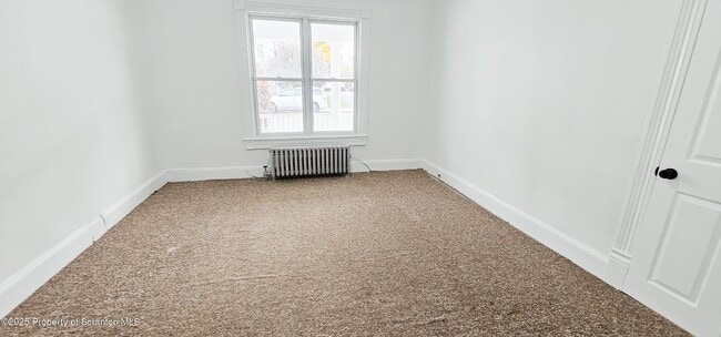 Building Photo - 128 S Rebecca Ave