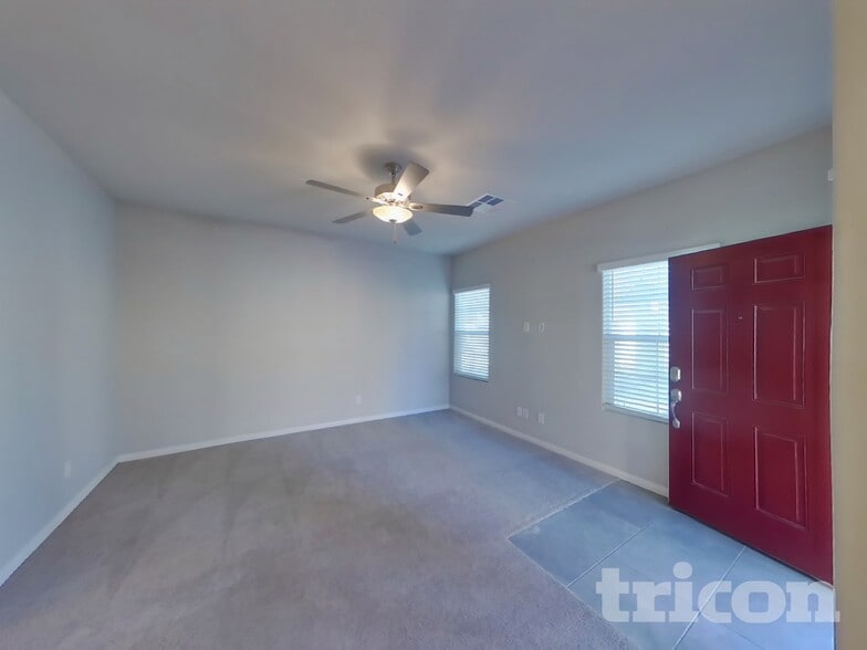 Building Photo - 7237 Halo Falls St