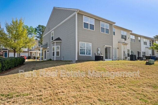 Building Photo - 1326 Stone Manor Dr