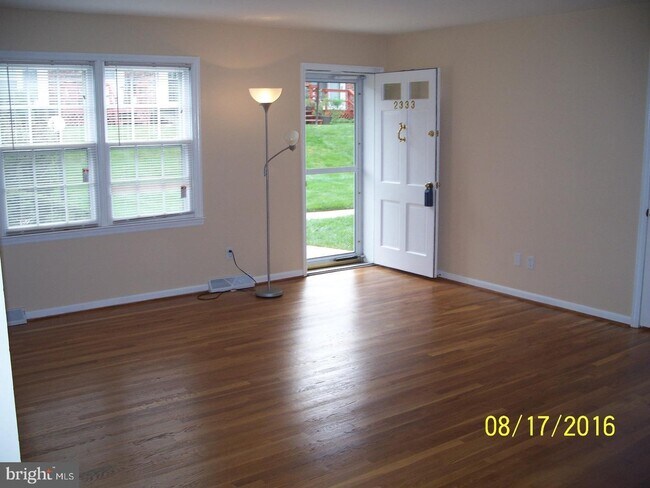 Building Photo - 2333 Taggart Ct