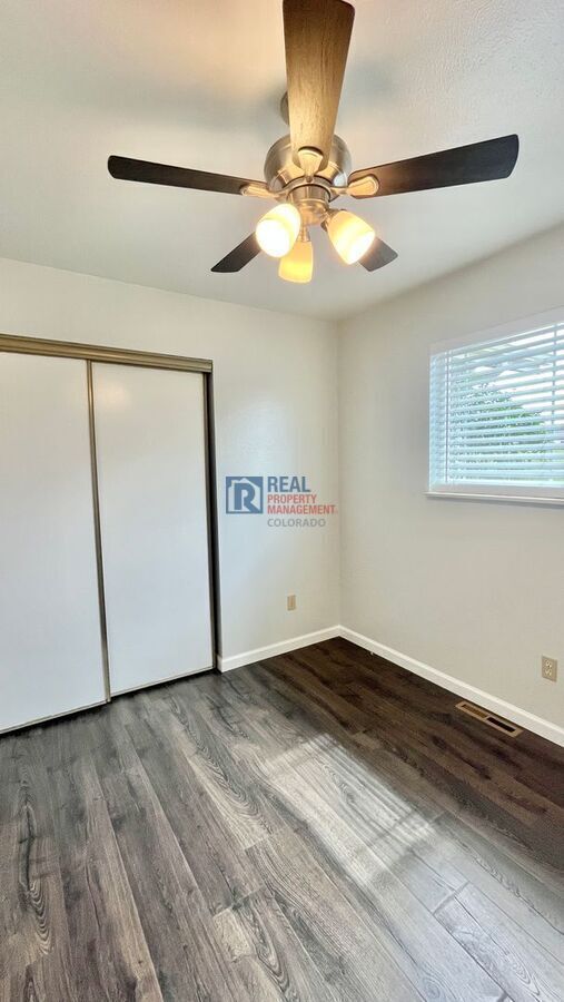 Building Photo - 6951 W 87th Way