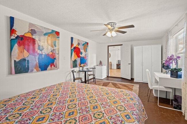 Building Photo - 7021 Sonata Dr
