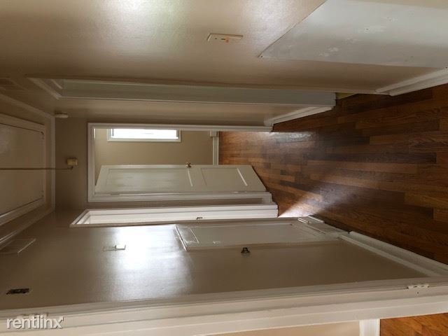 Building Photo - 3 br, 1 bath House - 2609 Textile Dr