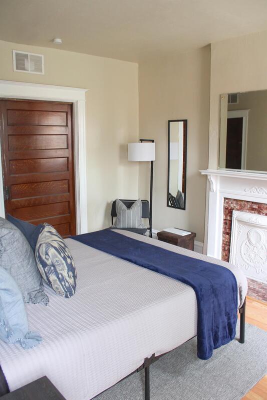 Building Photo - 4424 Oakland Ave