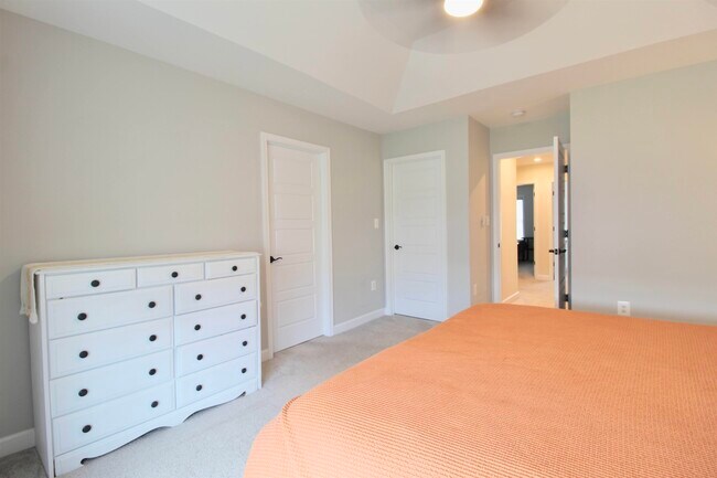 Building Photo - 1412 Palomino Trl