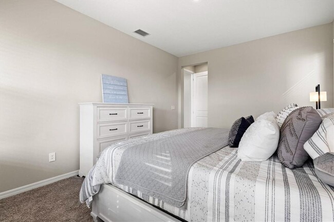 Building Photo - 9312 Tequila Sunrise Dr