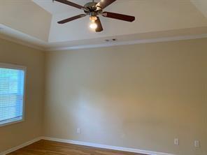 Building Photo - 1618 Chateau Club