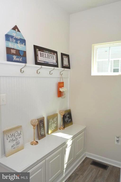 Building Photo - 5520 Ivy Hill Dr