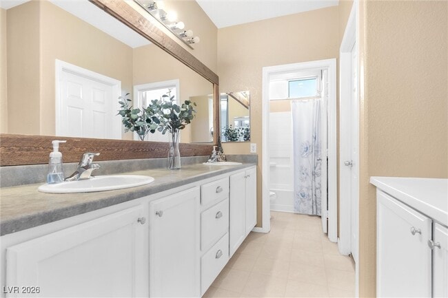 Building Photo - 7551 Garden Village Ln