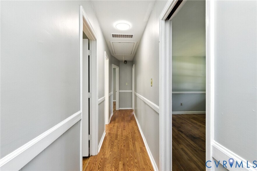 Building Photo - 2111 Clary Rd