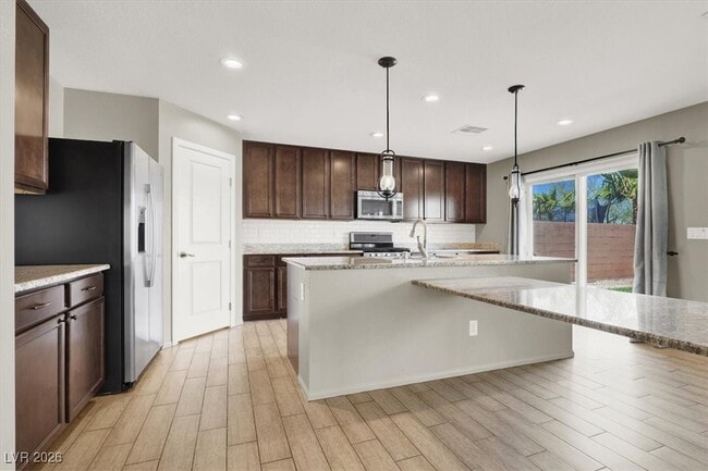 Building Photo - 7858 Trappers Ridge Ave