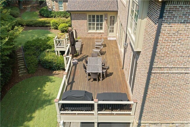Building Photo - 6327 Howell Cobb Ct