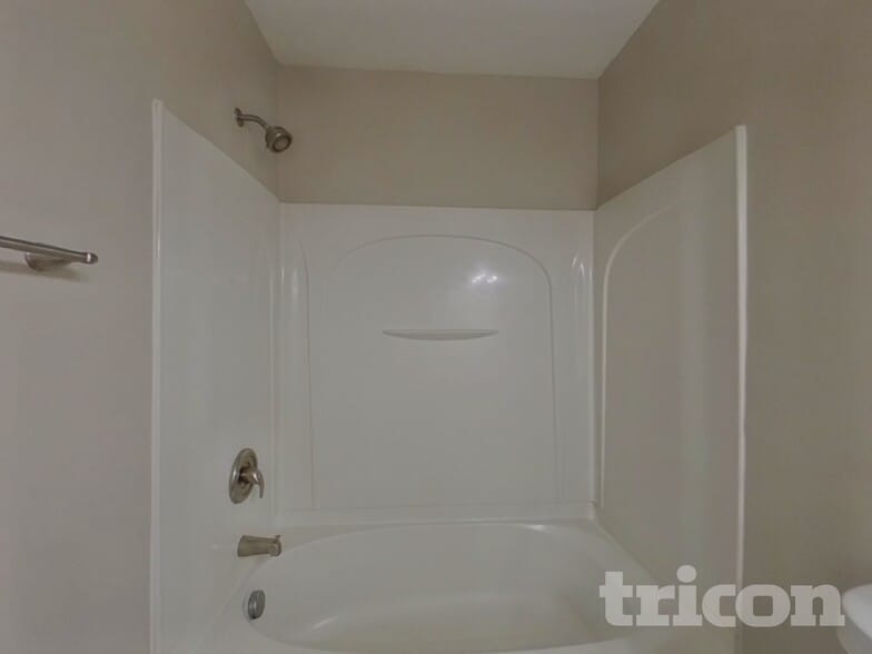Building Photo - 6826 Squirrels Foot Ct