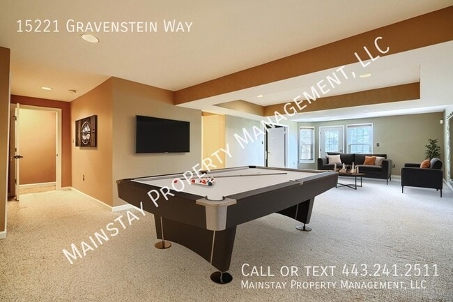 Building Photo - 15221 Gravenstein Way