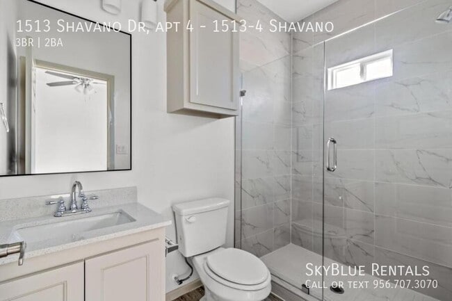 Building Photo - 1513 Shavano Dr