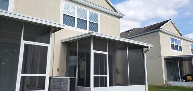 Building Photo - 26638 Castleview Way