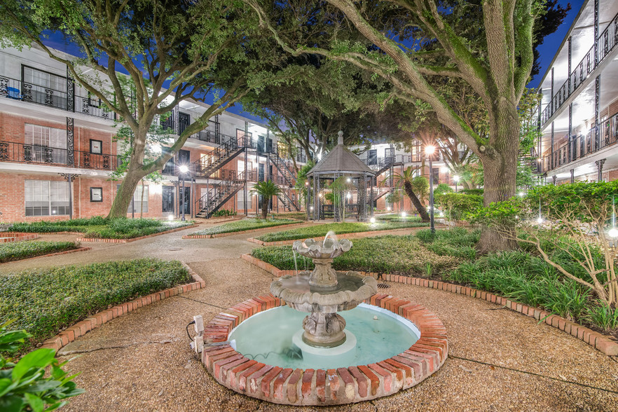 Located in Houston's Inner Loop, Allen House Apartments boast intimate New Orleans style courtyards with beautiful landscaping, water fountains and charming gazebos - Allen House Apartments