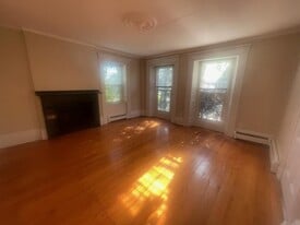 Building Photo - 239 S Main St